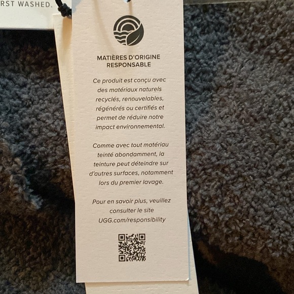 UGG JOSELYN Cardigan - Picture 9 of 9